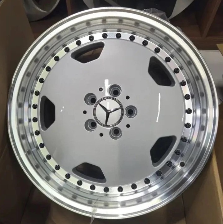 Диск Replica ST MB 5852 8,5х18 5/112 et32 66,6 Silver Polish Lip Black R Д006198
