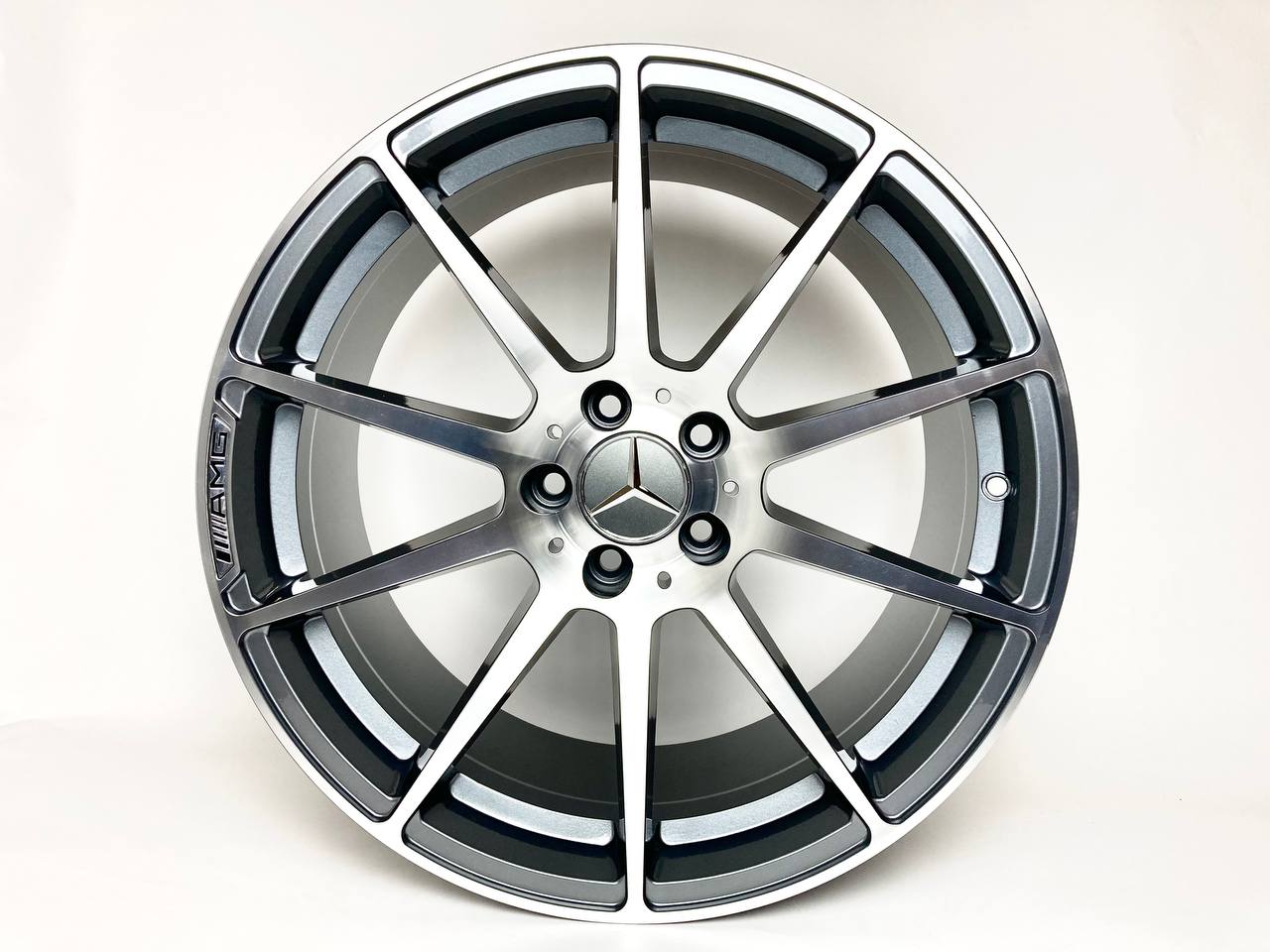 Goodyear UltraGrip Arctic 2 255/40 R19 100T XL FP 580040