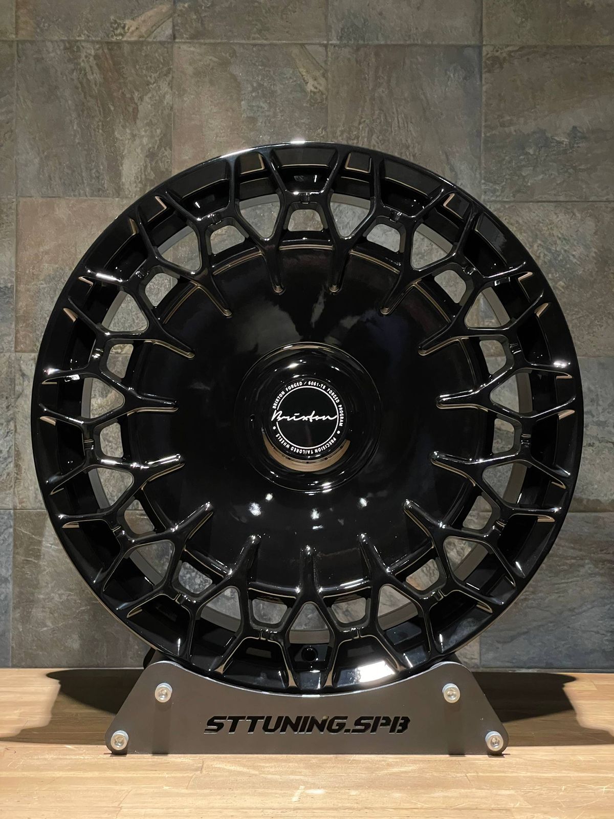 Диск Replica ST Brxt 729 8,5х20 6/139,7 et30 110,1 Gloss Black Д005798