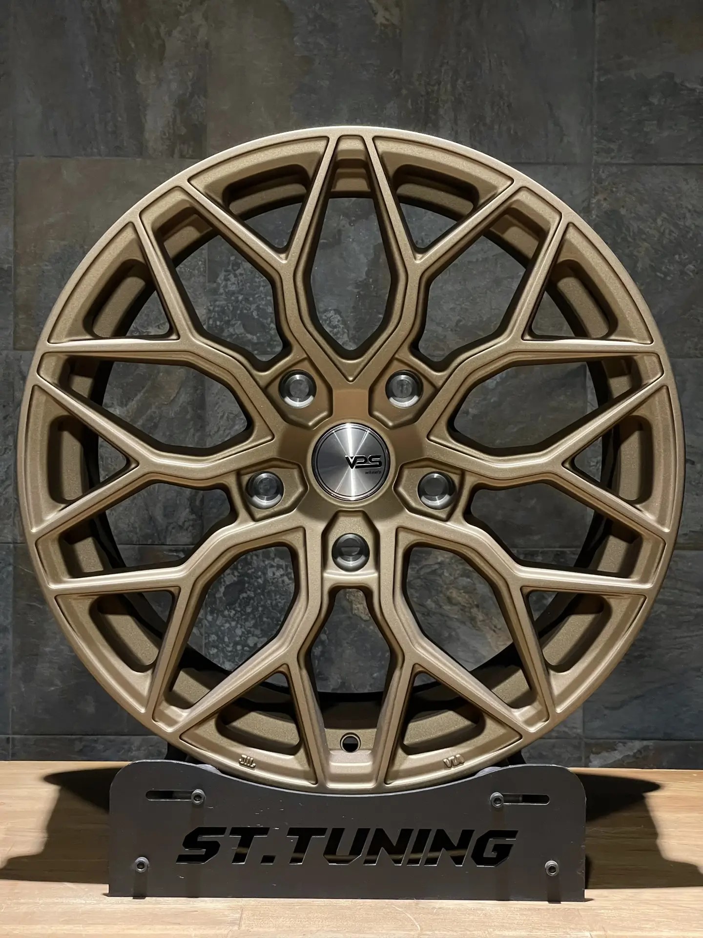 Диск Replica ST VSN HF-2 8х18 5/139,7 et30 98,5 Bronze Д006132