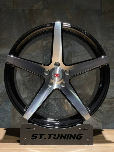 Диск Replica ST ZS017 9х19 5/114,3 et20 73,1 BKF Д005104