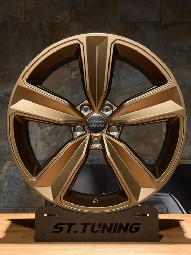 Диск Replica ST AU RS4 8х18 5/114,3 et35 73,1 Gold Д006097